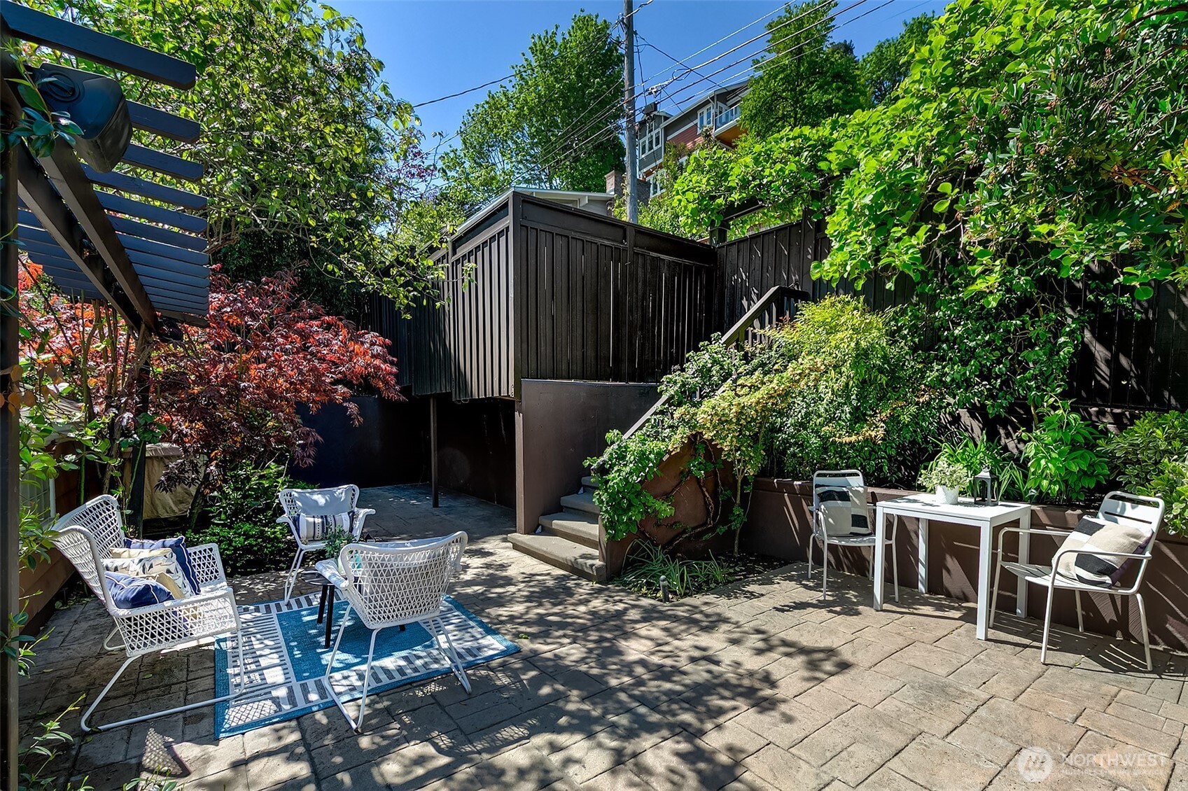 2613 Boyer Avenue E, Seattle, WA 98102