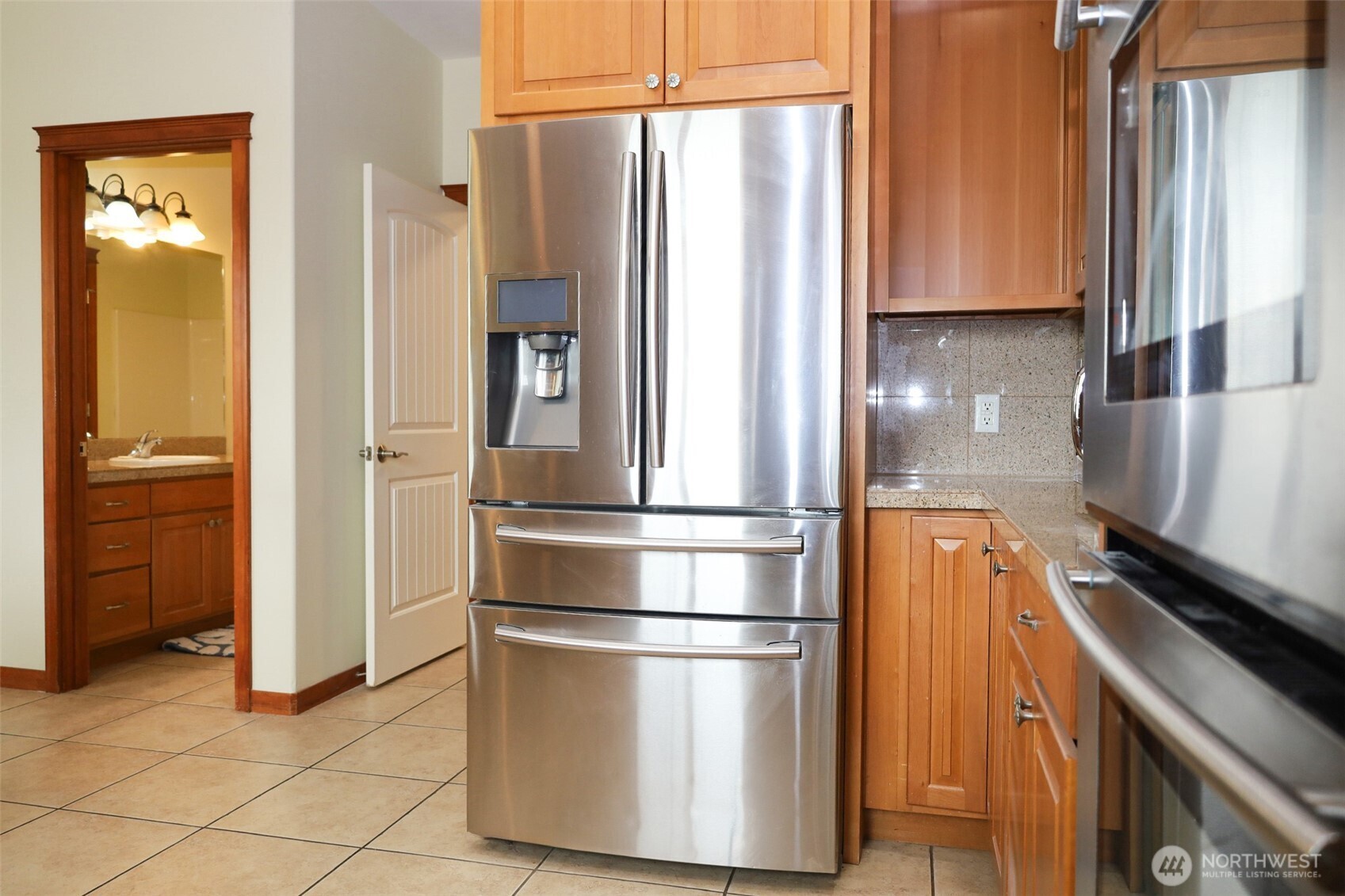 2290 Seaside Drive , Blaine, WA 98230