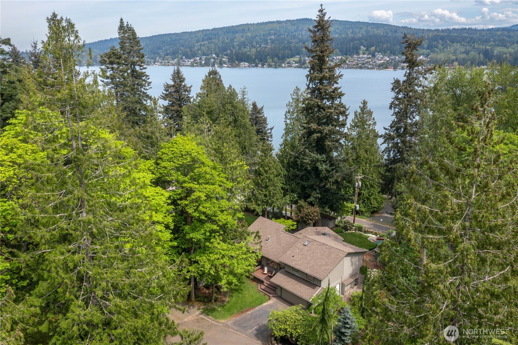 1536 Glen Cove Lane , Bellingham, WA 98229