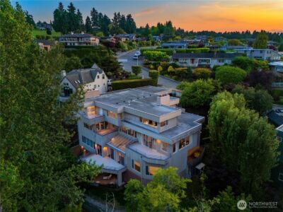 8508 54TH Avenue NE, Seattle, WA 98115