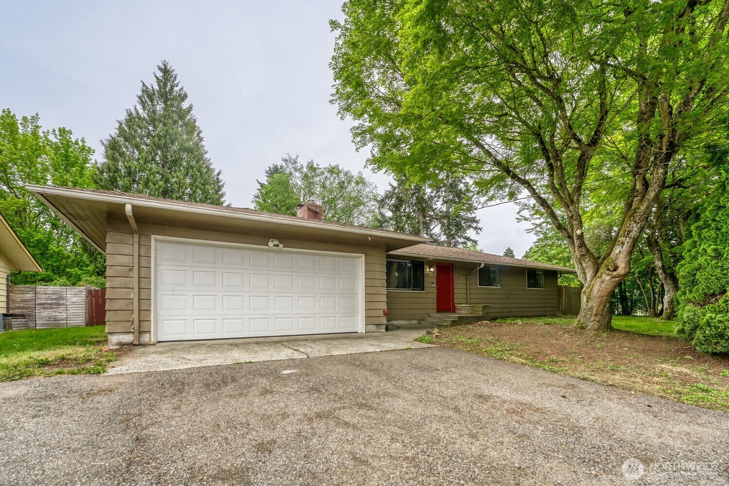 20828 116th Avenue SE, Kent, WA 98031