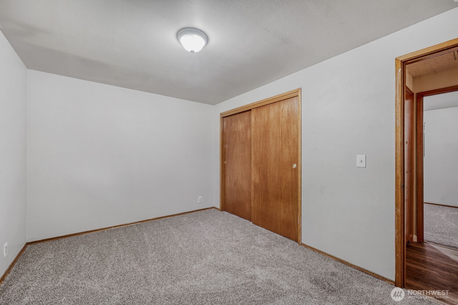 20828 116th Avenue SE, Kent, WA 98031