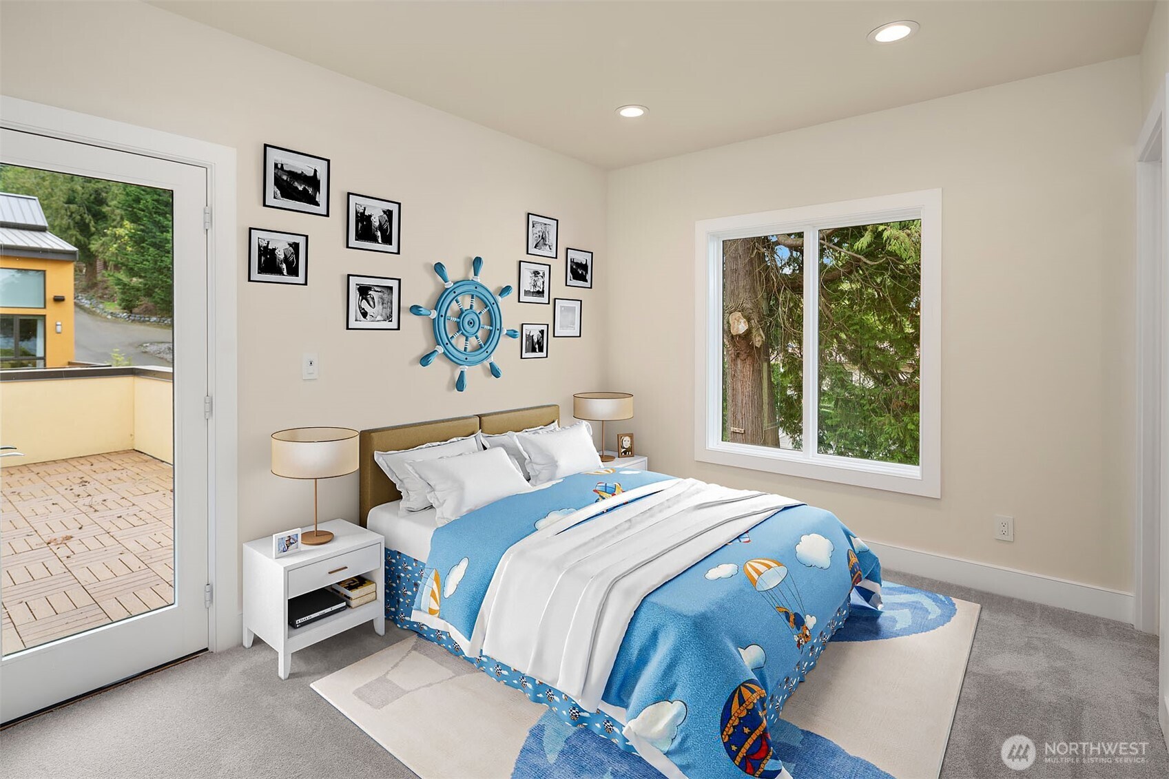 13327 Holmes Point Drive NE, Kirkland, WA 98034