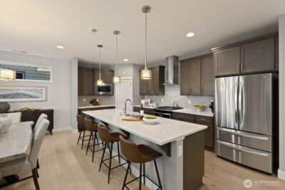 13409 Edmunds Parkway E, Bonney Lake, WA 98391 - Photo 10