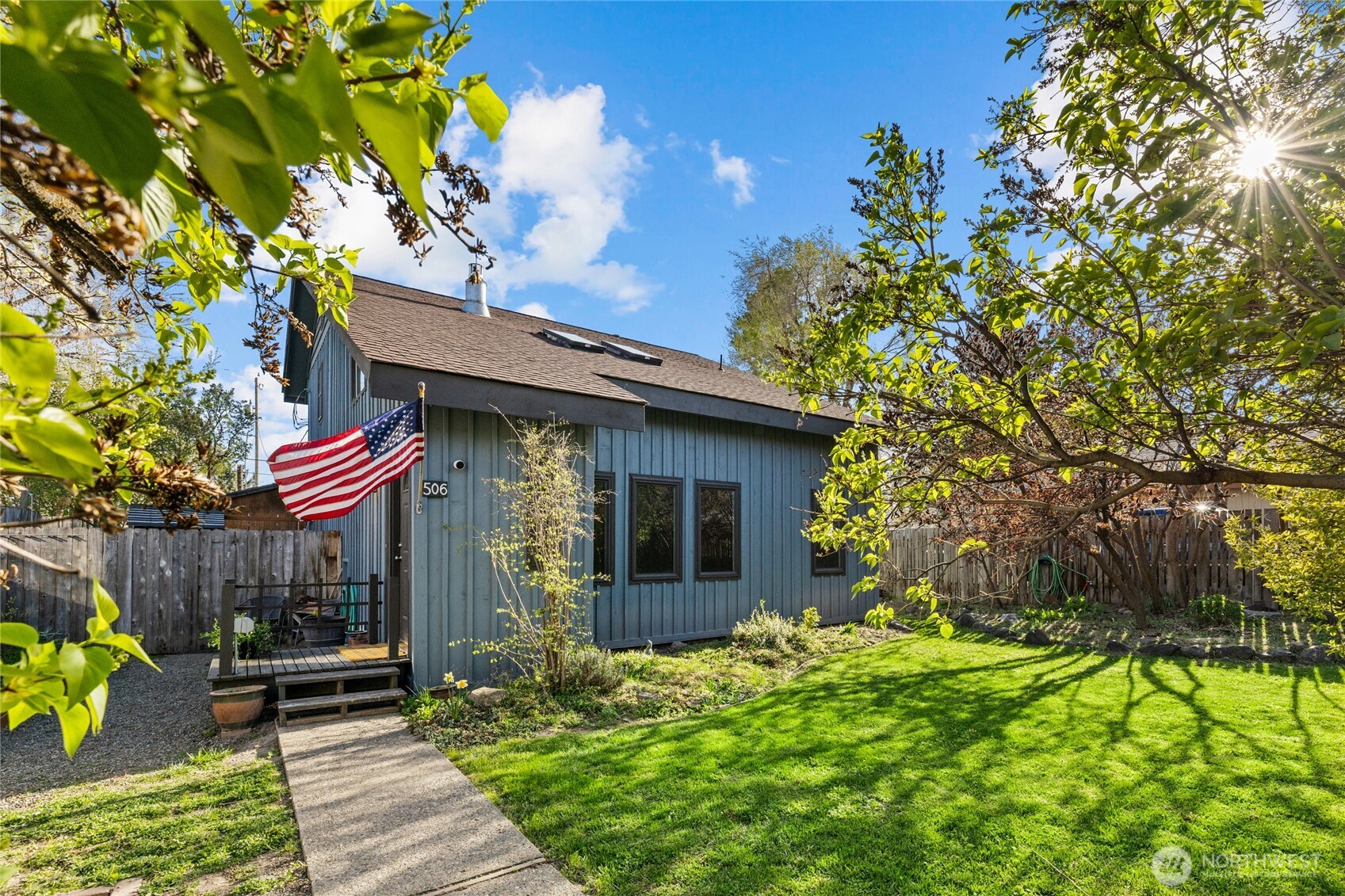 506 W 12th Avenue , Ellensburg, WA 98926