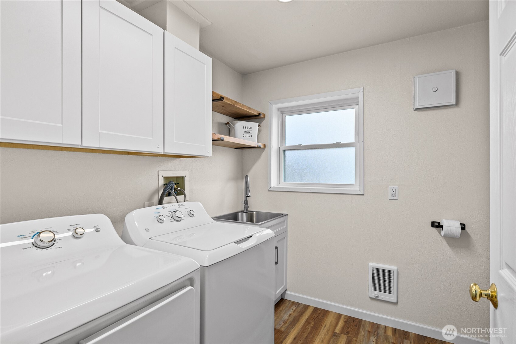 506 W 12th Avenue , Ellensburg, WA 98926