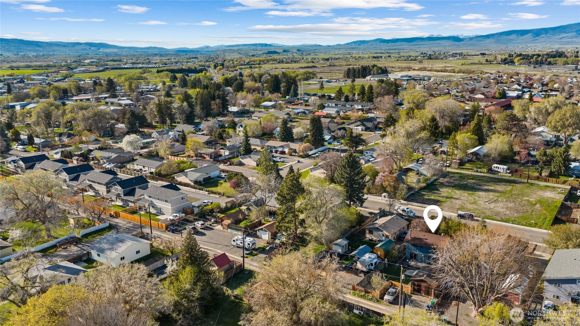 506 W 12th Avenue , Ellensburg, WA 98926