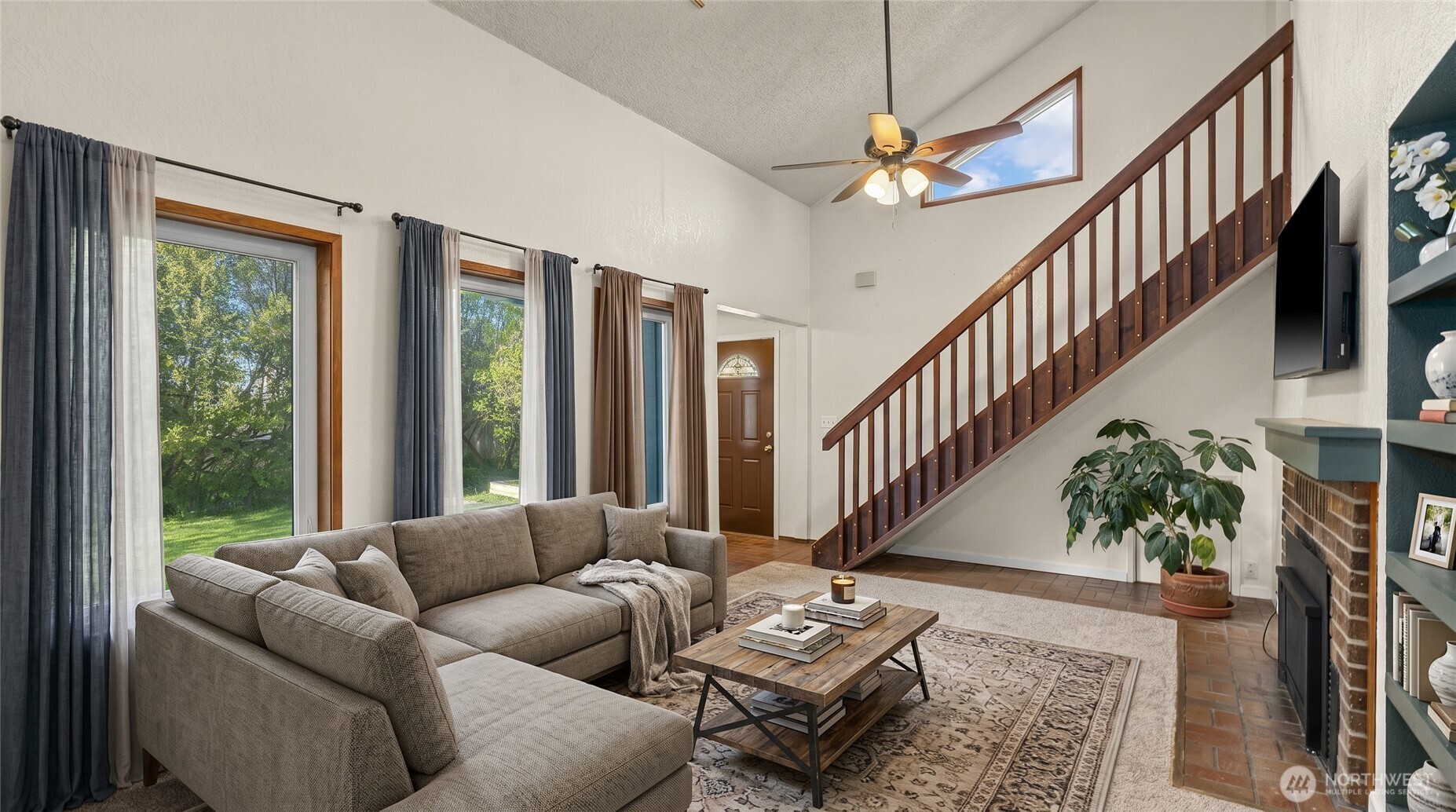 506 W 12th Avenue , Ellensburg, WA 98926