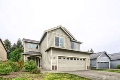 3526 181st Street E, Tacoma, WA 98446 - Photo 2