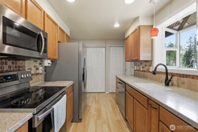 24816 148th Avenue E, Graham, WA 98338-8679 - Photo 9