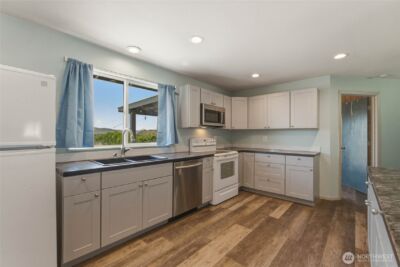 504 Ash Street , Omak, WA 98841 - Photo 9