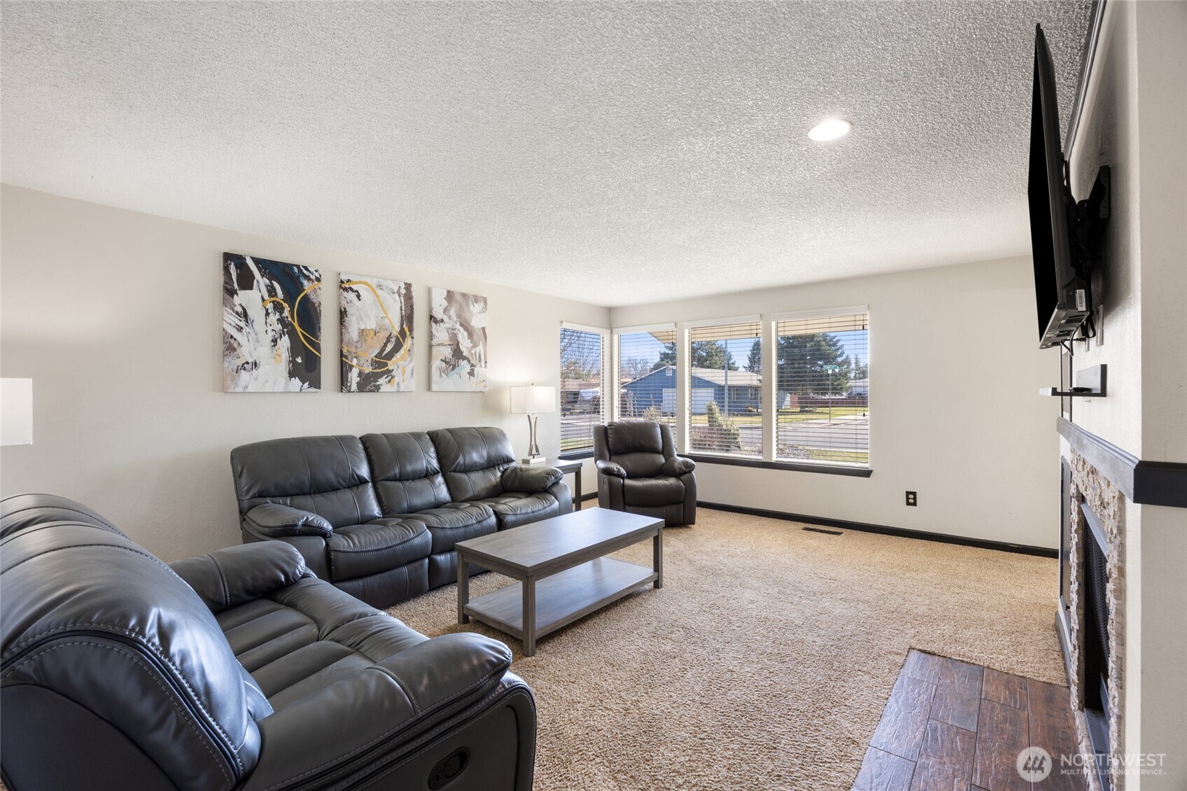 519 S Pommer Ave , Moses Lake, WA 98837