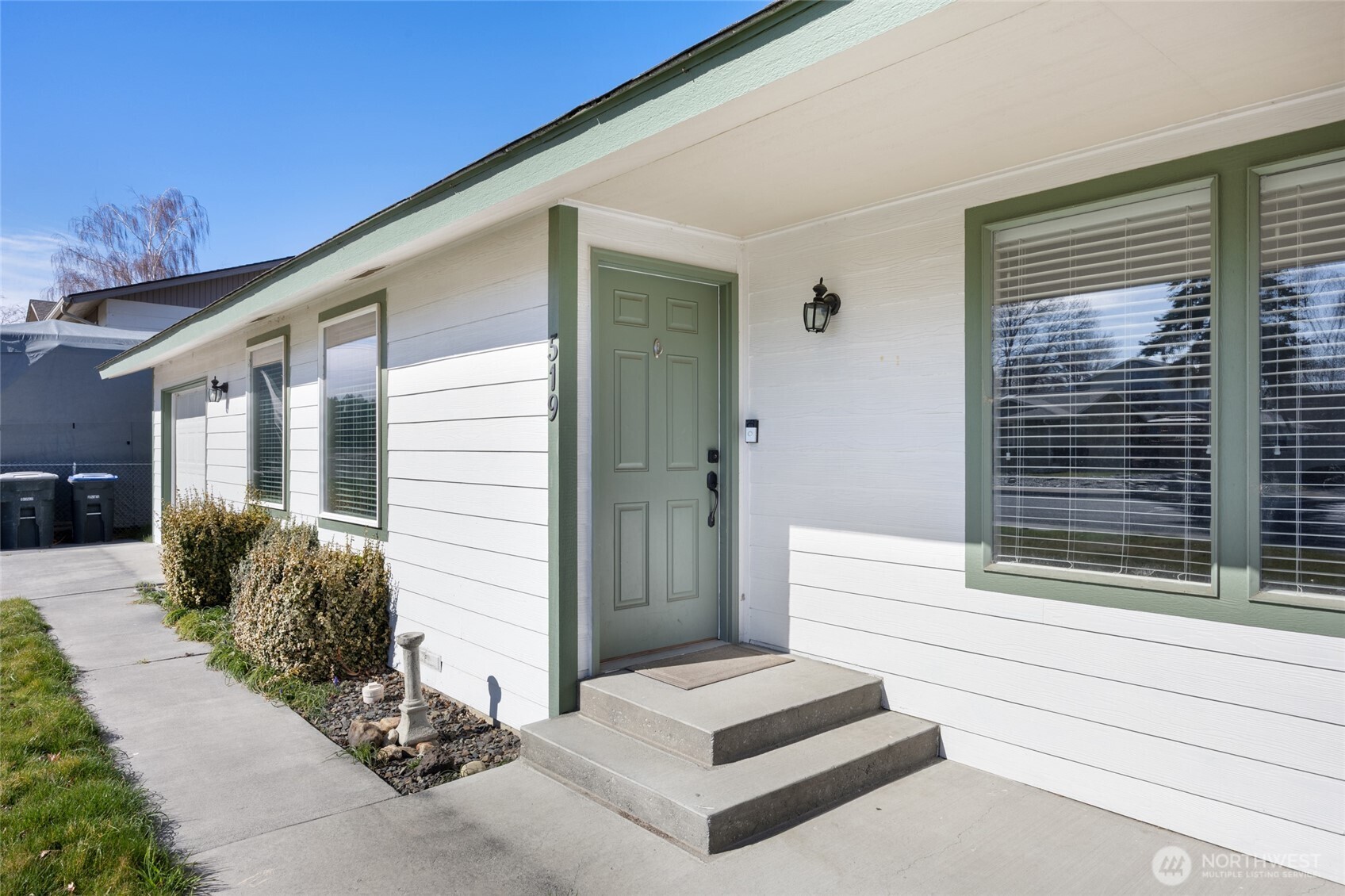 519 S Pommer Ave , Moses Lake, WA 98837