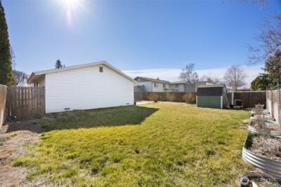 519 S Pommer Ave , Moses Lake, WA 98837 - Photo 30