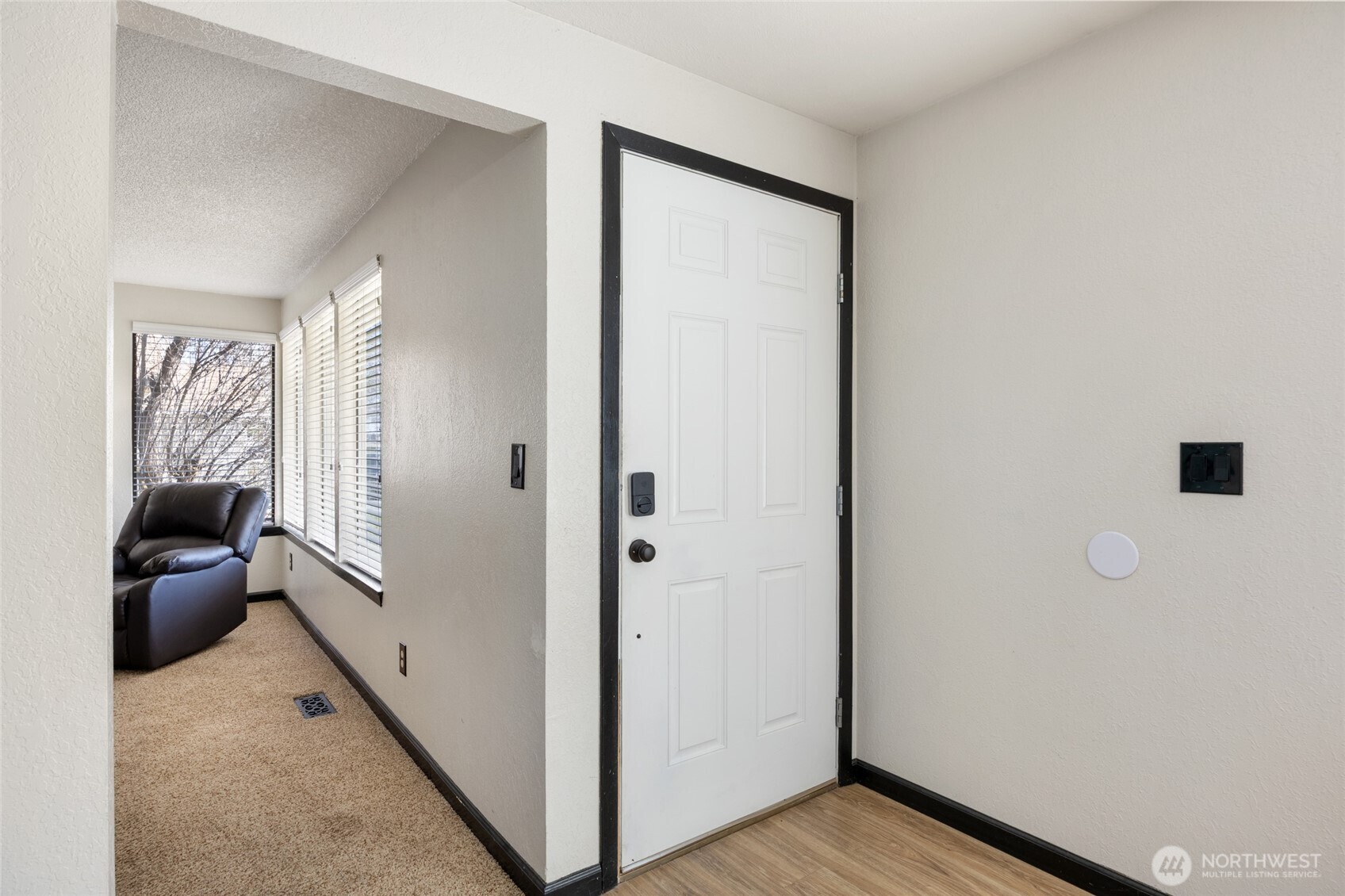 519 S Pommer Ave , Moses Lake, WA 98837