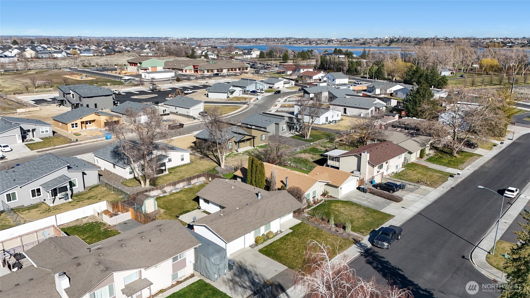 519 S Pommer Ave , Moses Lake, WA 98837