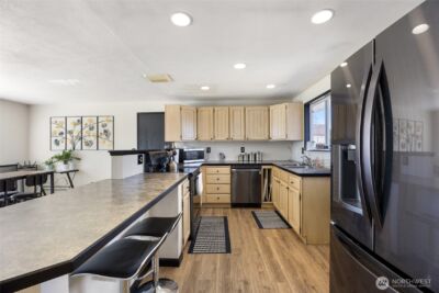 519 S Pommer Ave , Moses Lake, WA 98837 - Photo 8