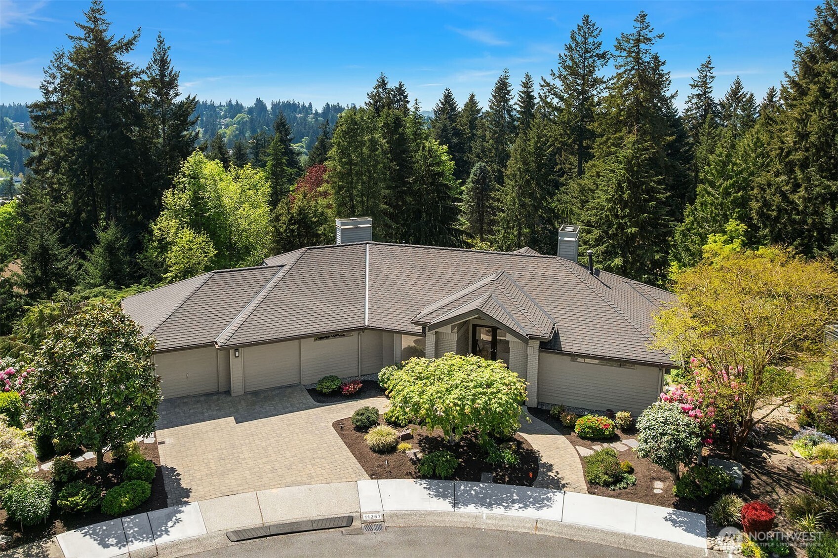 11257 NE 37th Place , Bellevue, WA 98004