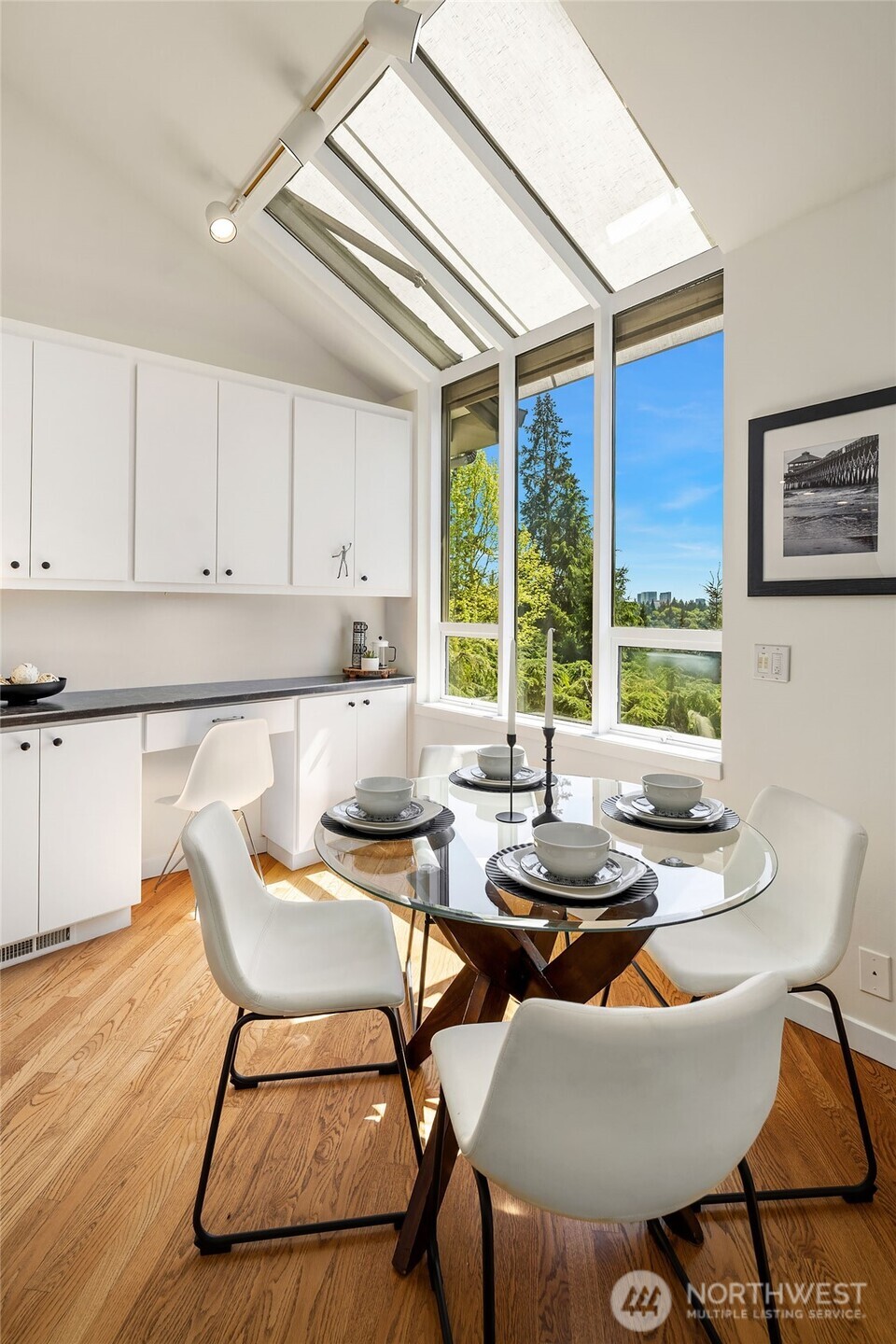 11257 NE 37th Place , Bellevue, WA 98004