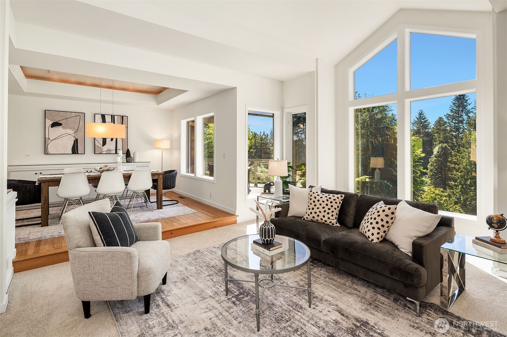 11257 NE 37th Place , Bellevue, WA 98004