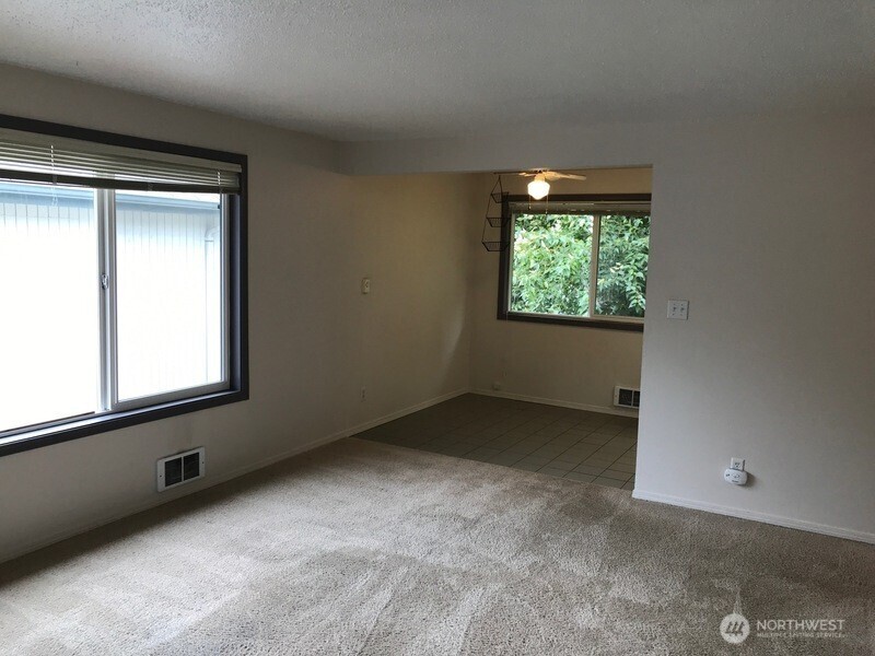 1834 27th Avenue #A, Seattle, WA 98122