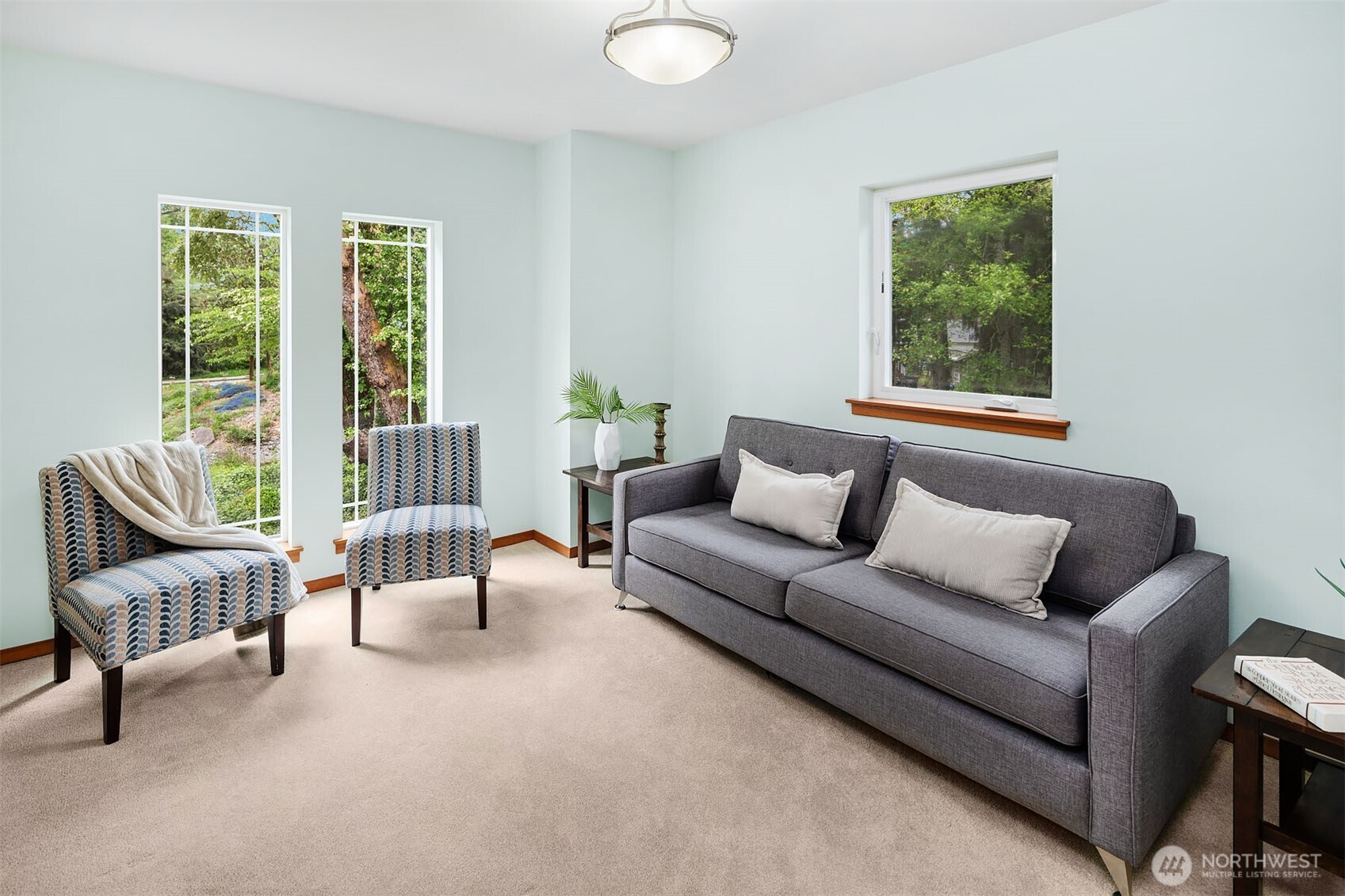14730 75th Avenue NE, Kenmore, WA 98028