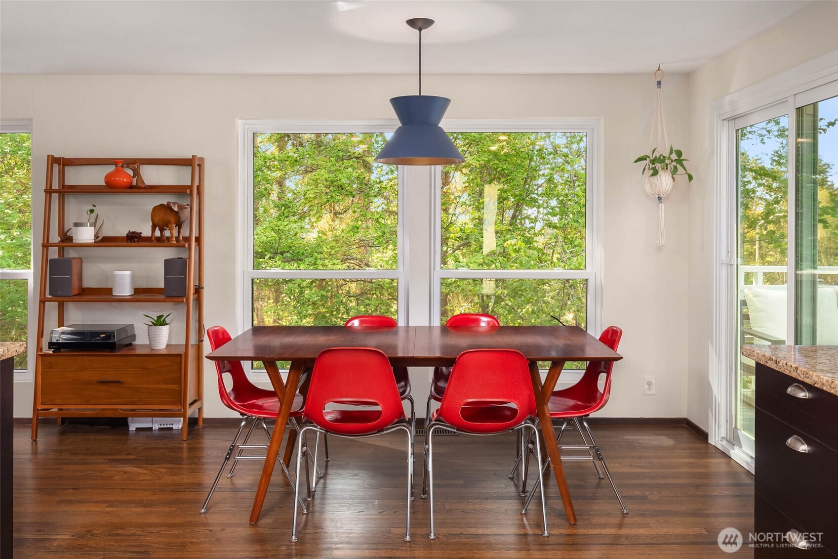 6311 121 Avenue SE, Bellevue, WA 98006