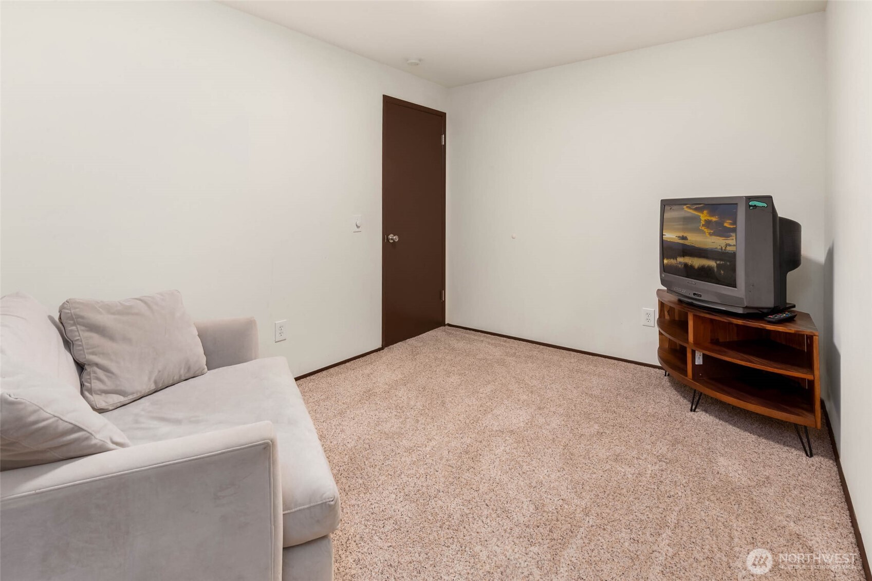 6311 121 Avenue SE, Bellevue, WA 98006