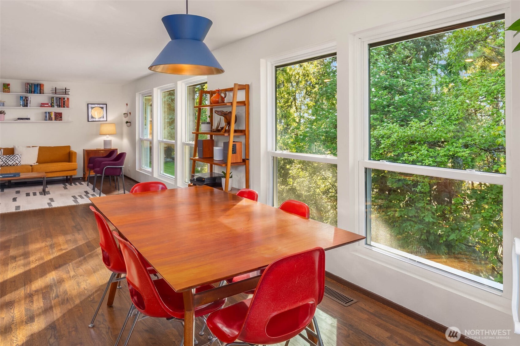 6311 121 Avenue SE, Bellevue, WA 98006