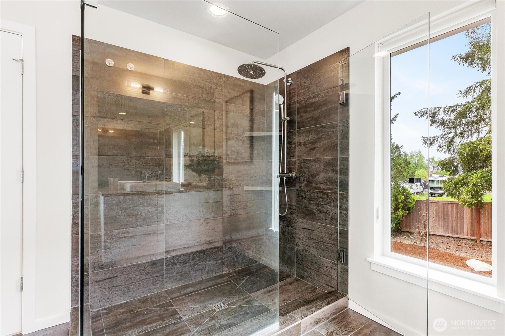 20308 SE 266th Street , Covington, WA 98042-6221
