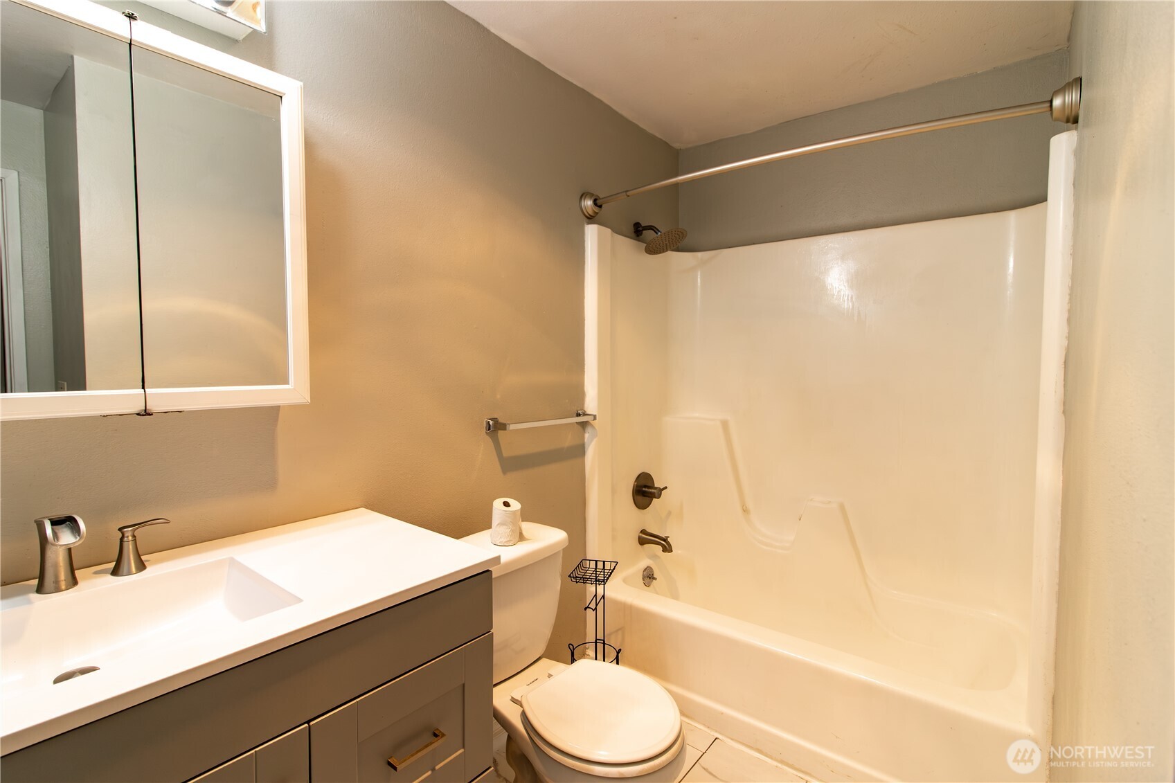 2929 SE Mile Hill Drive #A3, Port Orchard, WA 98366