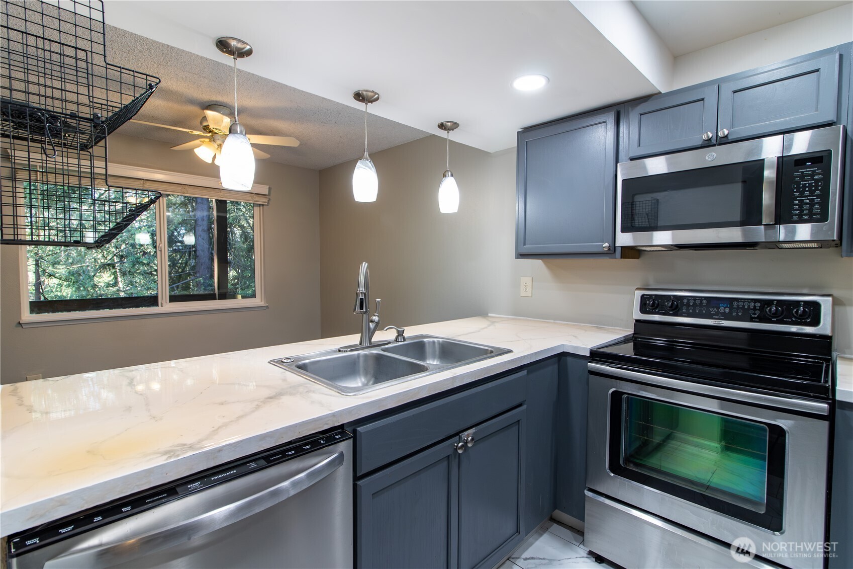 2929 SE Mile Hill Drive #A3, Port Orchard, WA 98366