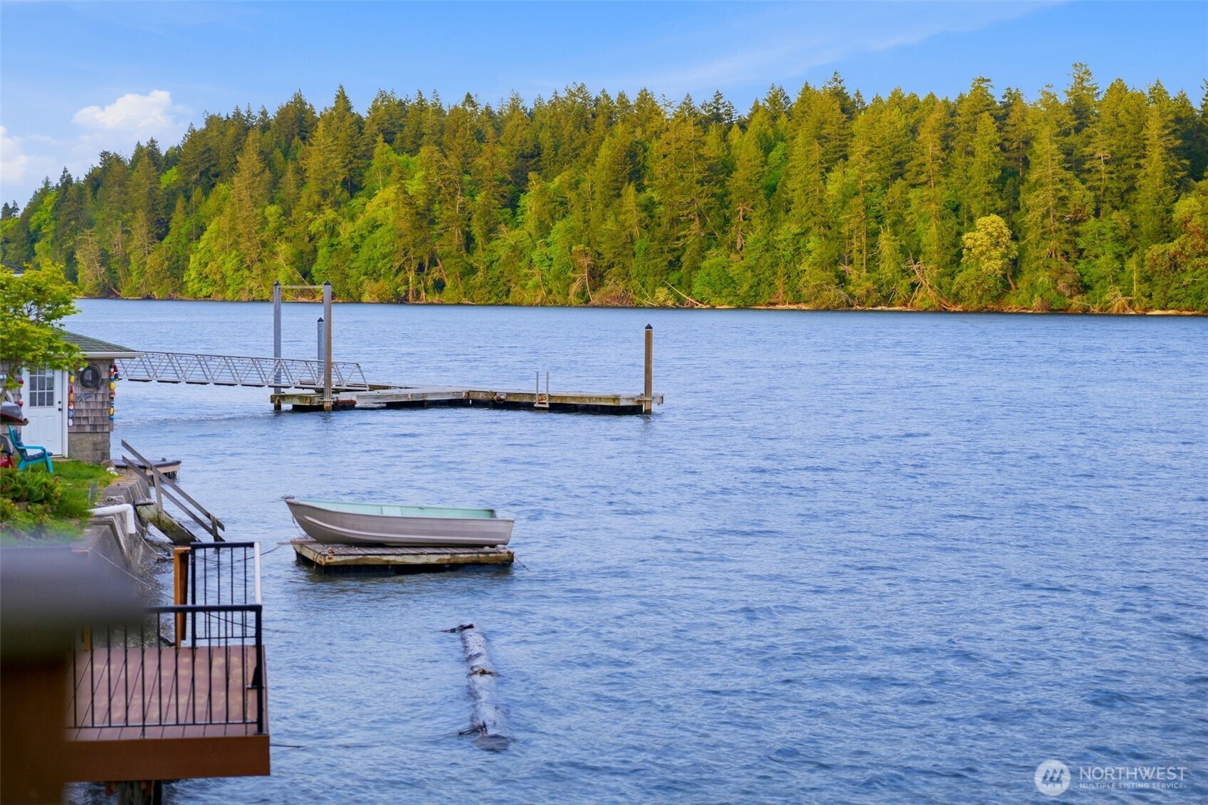 2838 Steamboat Island Loop NW, Olympia, WA 98502