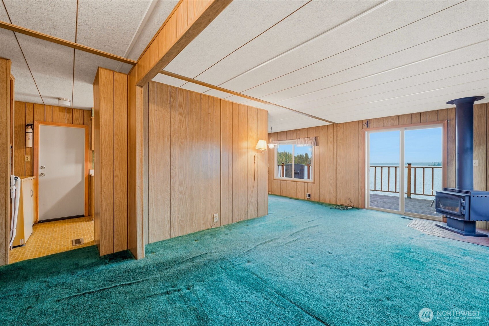 2838 Steamboat Island Loop NW, Olympia, WA 98502
