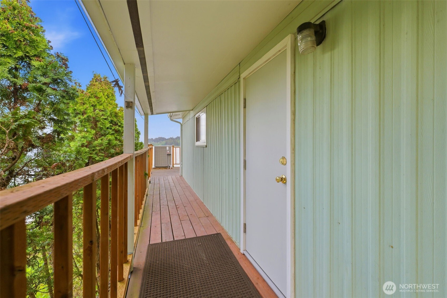 2838 Steamboat Island Loop NW, Olympia, WA 98502