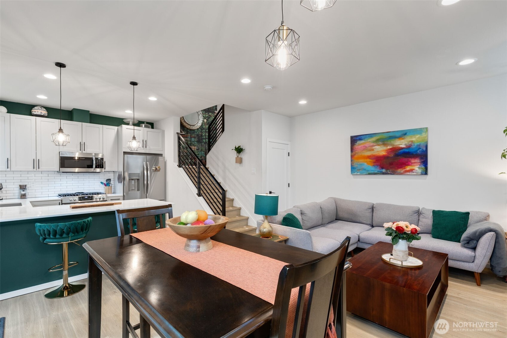 8015 Mary Avenue NW #D, Seattle, WA 98117