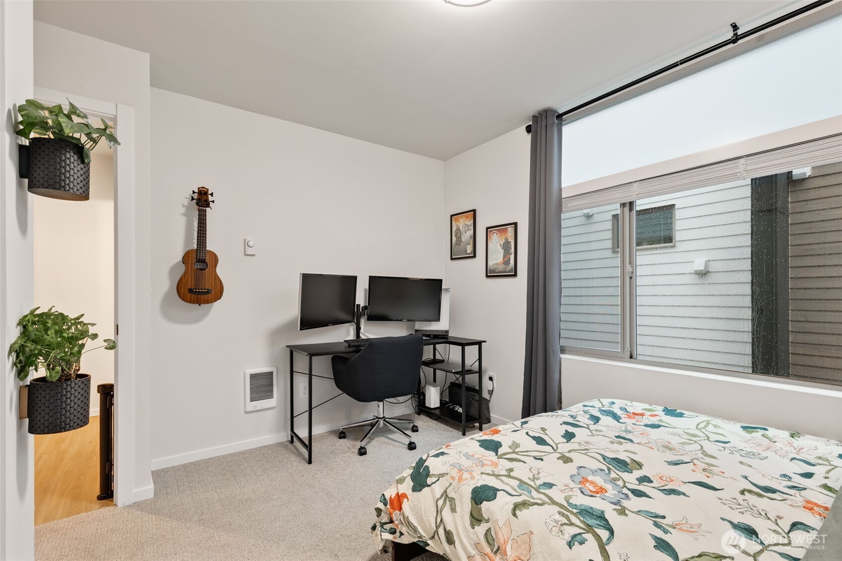 8015 Mary Avenue NW #D, Seattle, WA 98117