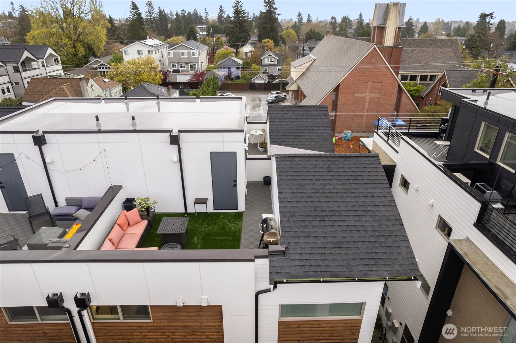 8015 Mary Avenue NW #D, Seattle, WA 98117