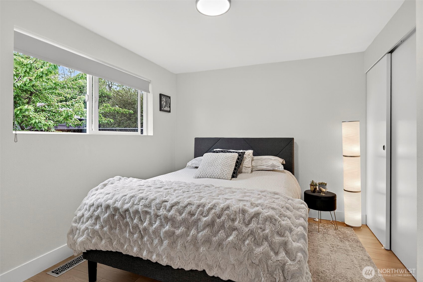 11303 14th Avenue SW, Seattle, WA 98146