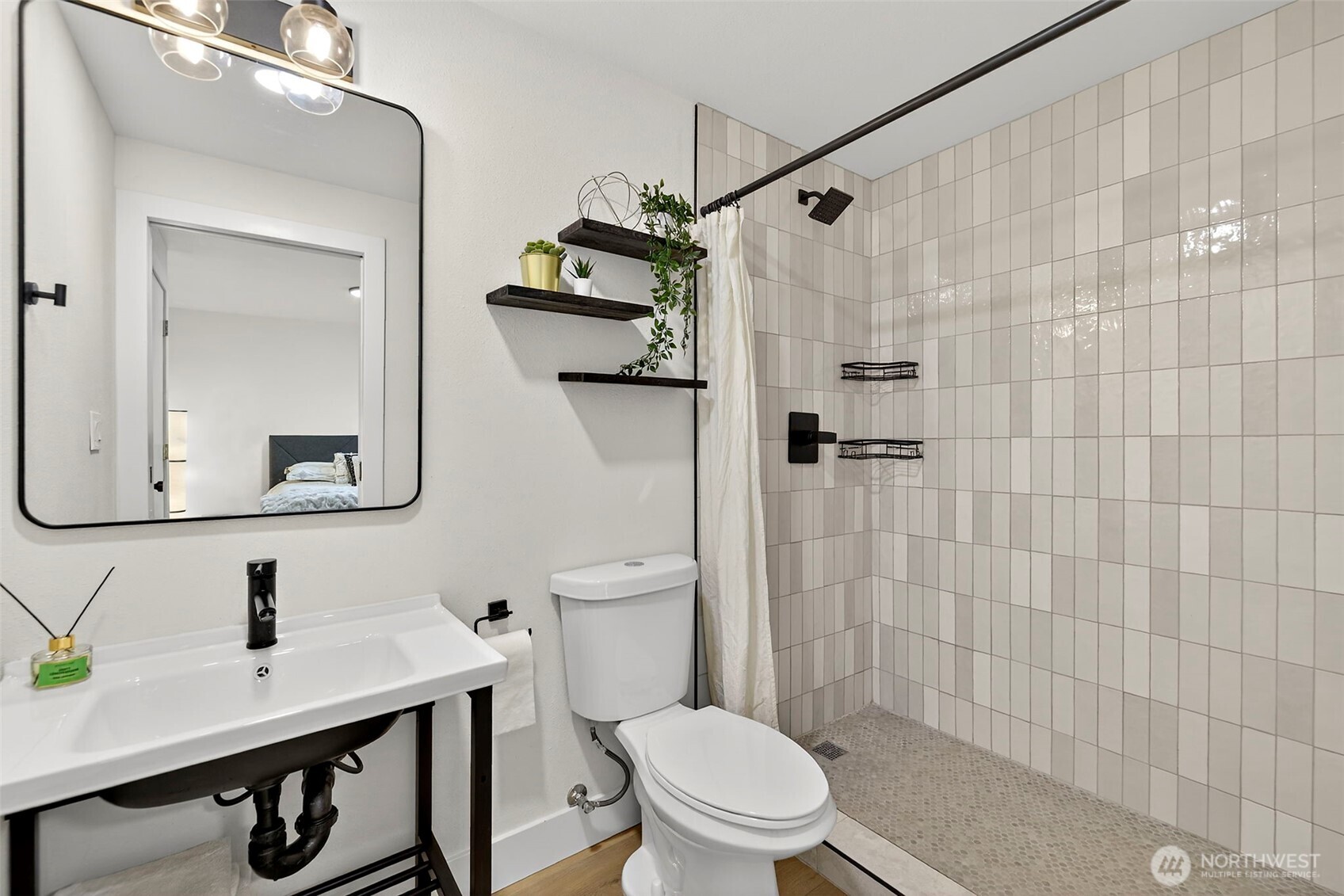 11303 14th Avenue SW, Seattle, WA 98146