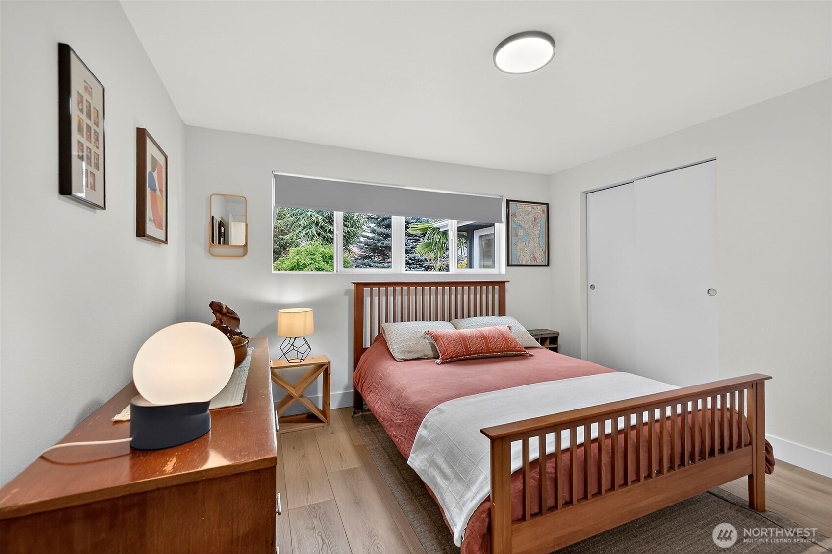 11303 14th Avenue SW, Seattle, WA 98146