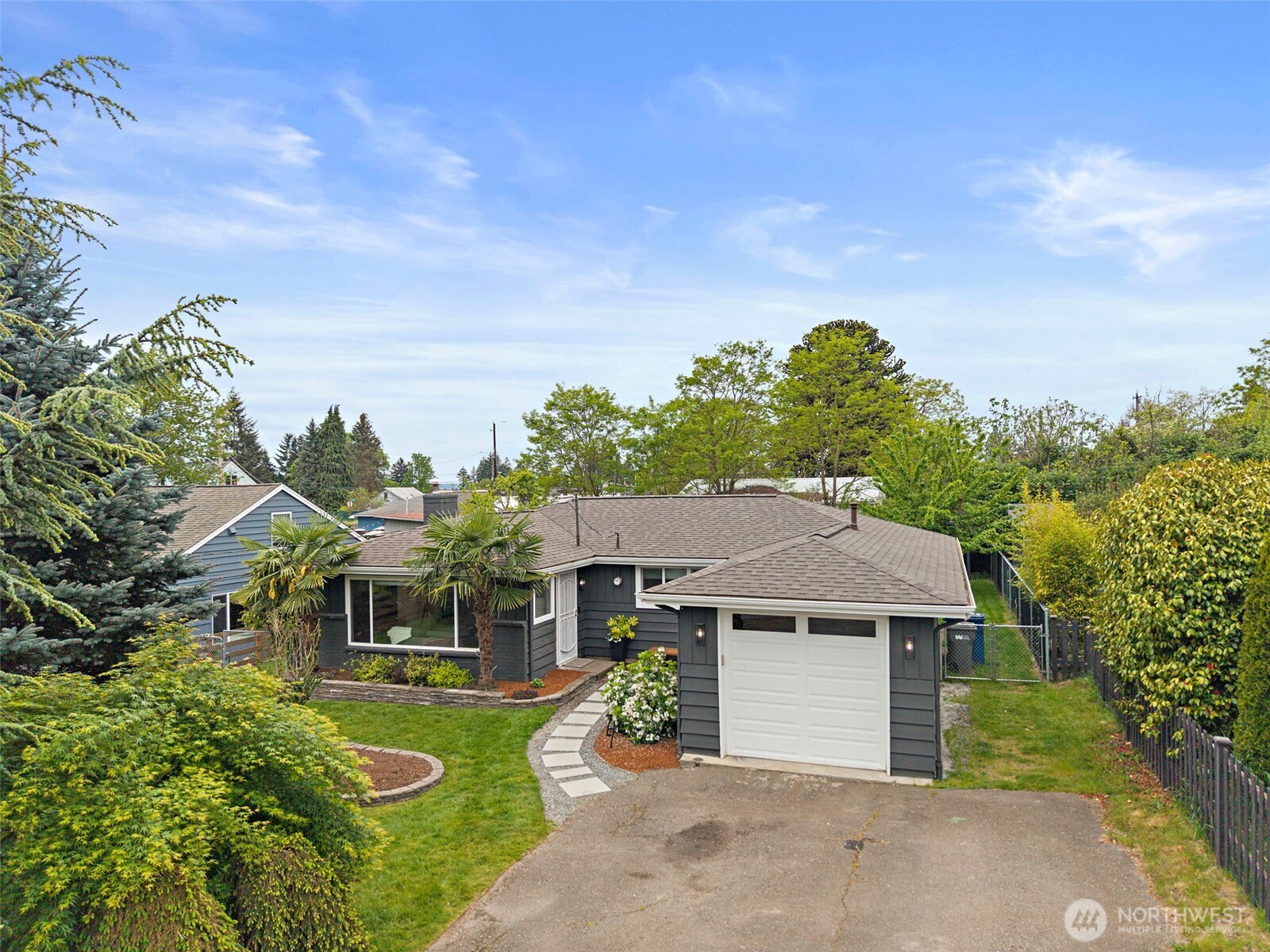 11303 14th Avenue SW, Seattle, WA 98146