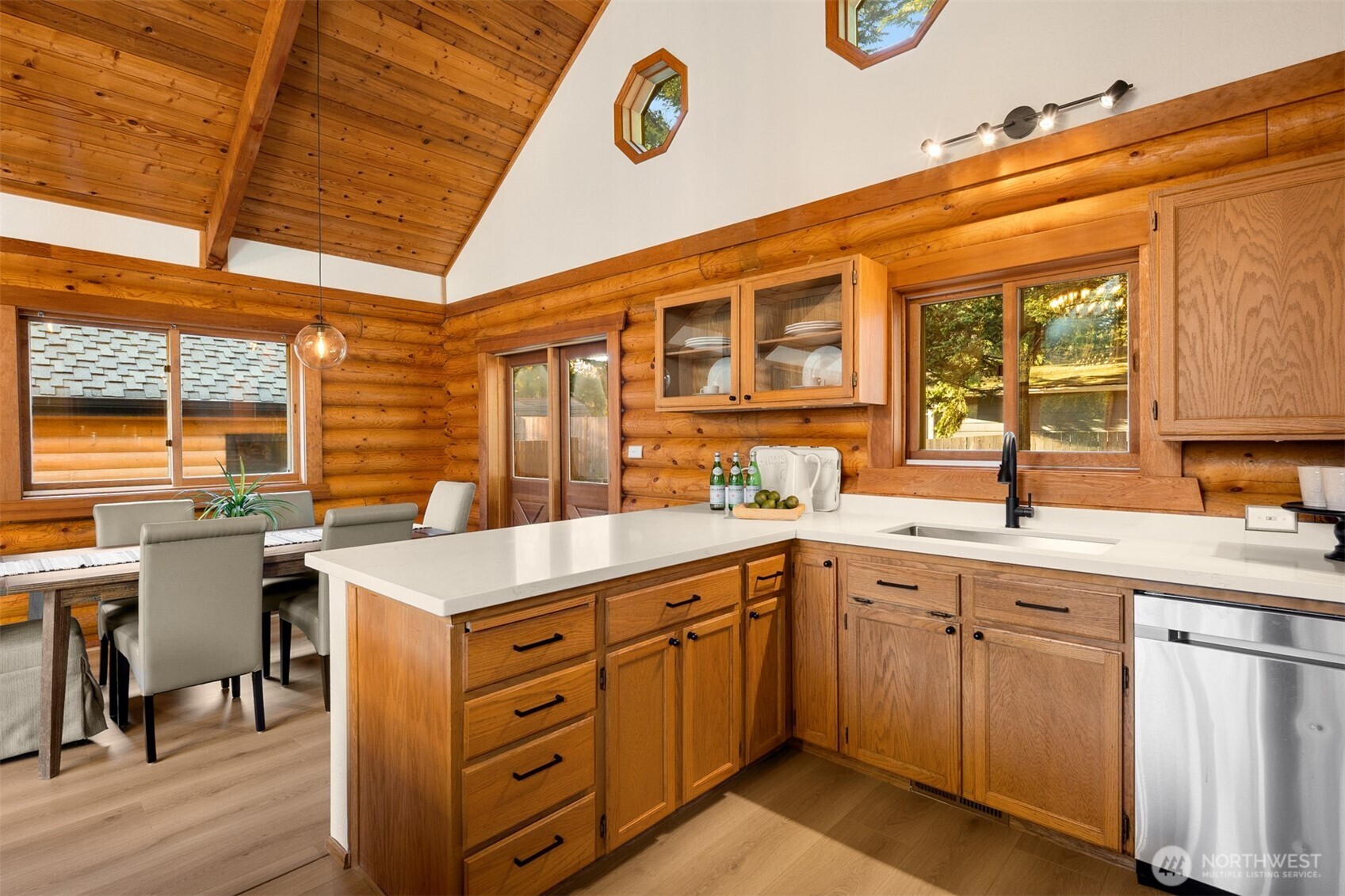 44422 SE 142nd Place , North Bend, WA 98045
