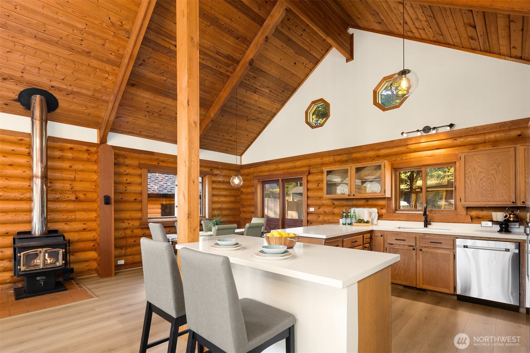 44422 SE 142nd Place , North Bend, WA 98045