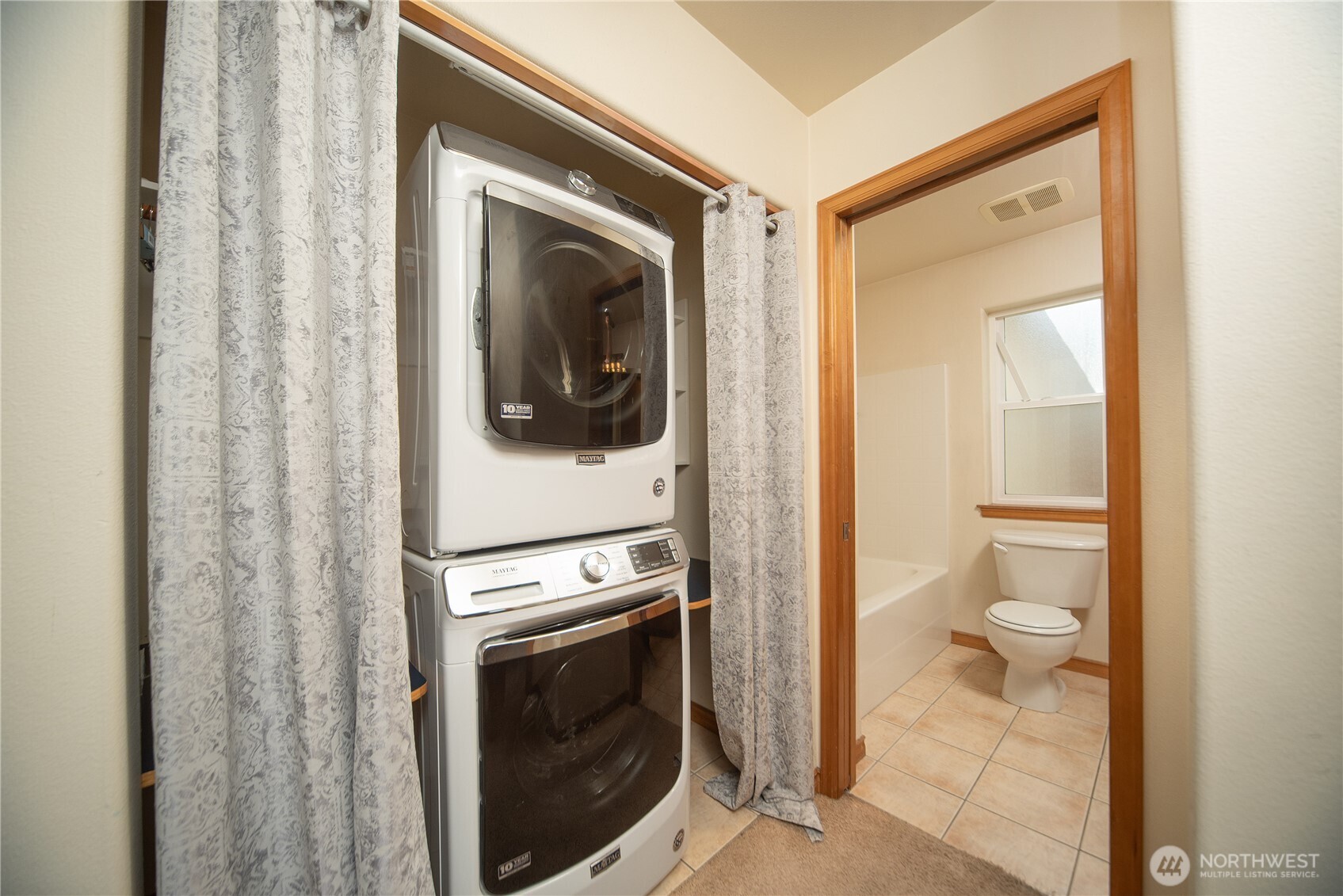 1805 E 14th Avenue , Ellensburg, WA 98926