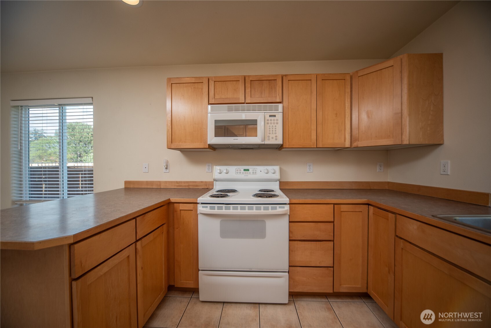 1805 E 14th Avenue , Ellensburg, WA 98926