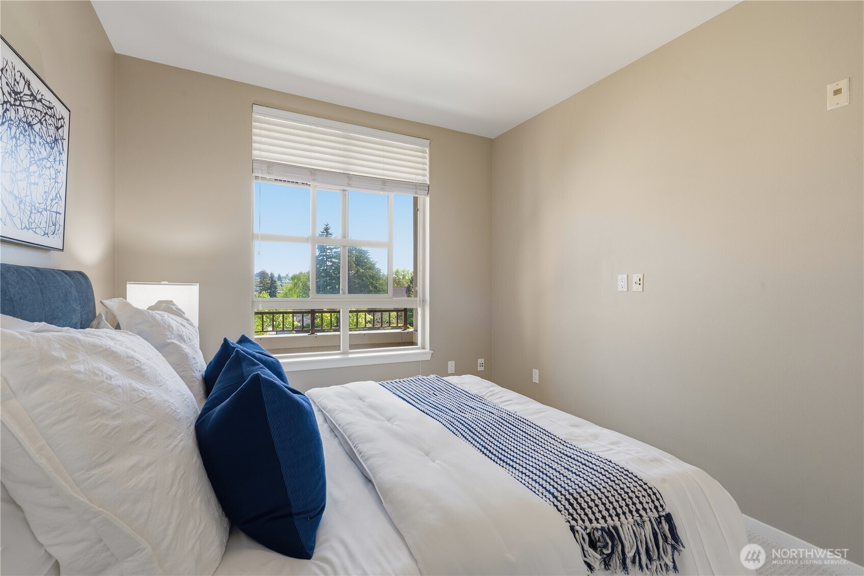 111 108th Avenue NE #A504, Bellevue, WA 98004