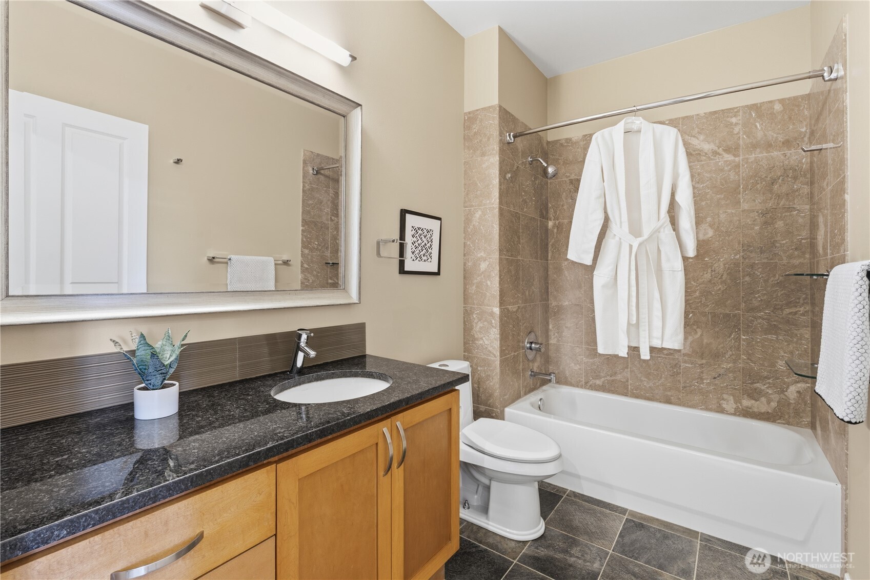 111 108th Avenue NE #A504, Bellevue, WA 98004