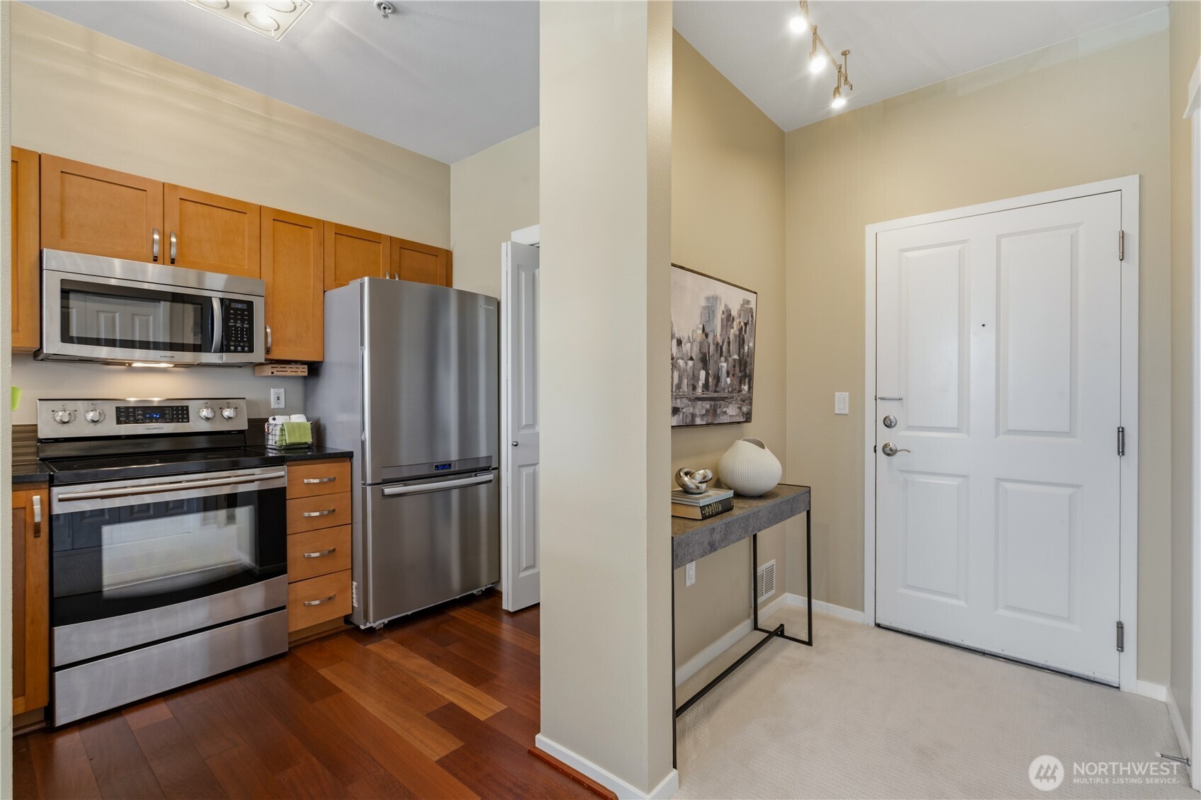 111 108th Avenue NE #A504, Bellevue, WA 98004