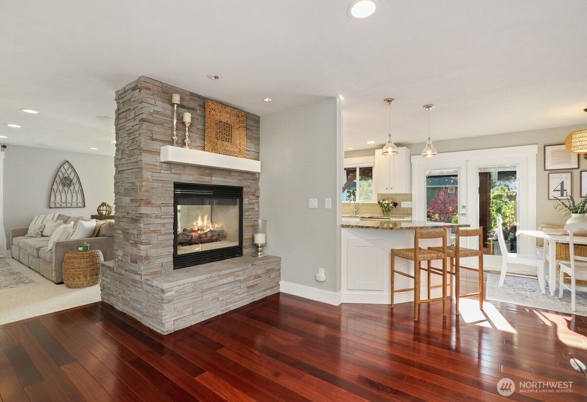 19828 SE 8th Street , Sammamish, WA 98074